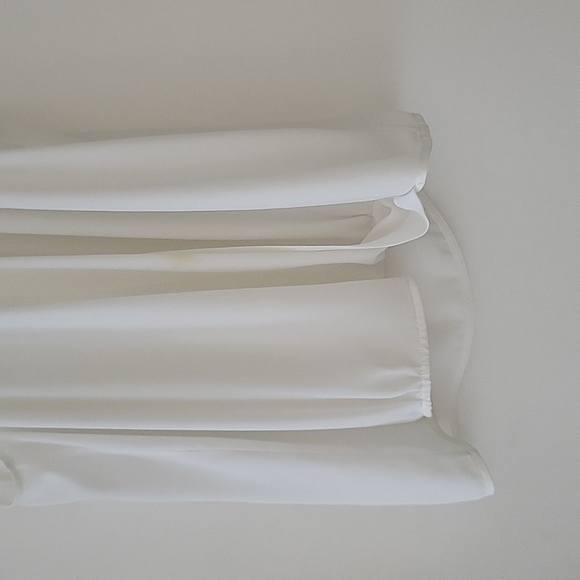 BcbgMaxAzria top tie back at neck, new, worn 2x - Picture 3 of 4